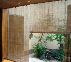 自由すだれ（竹皮 / 模様あり）【巻上すだれ】