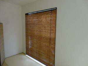 遮光すだれ（光を通さないタイプ）【巻上すだれ】